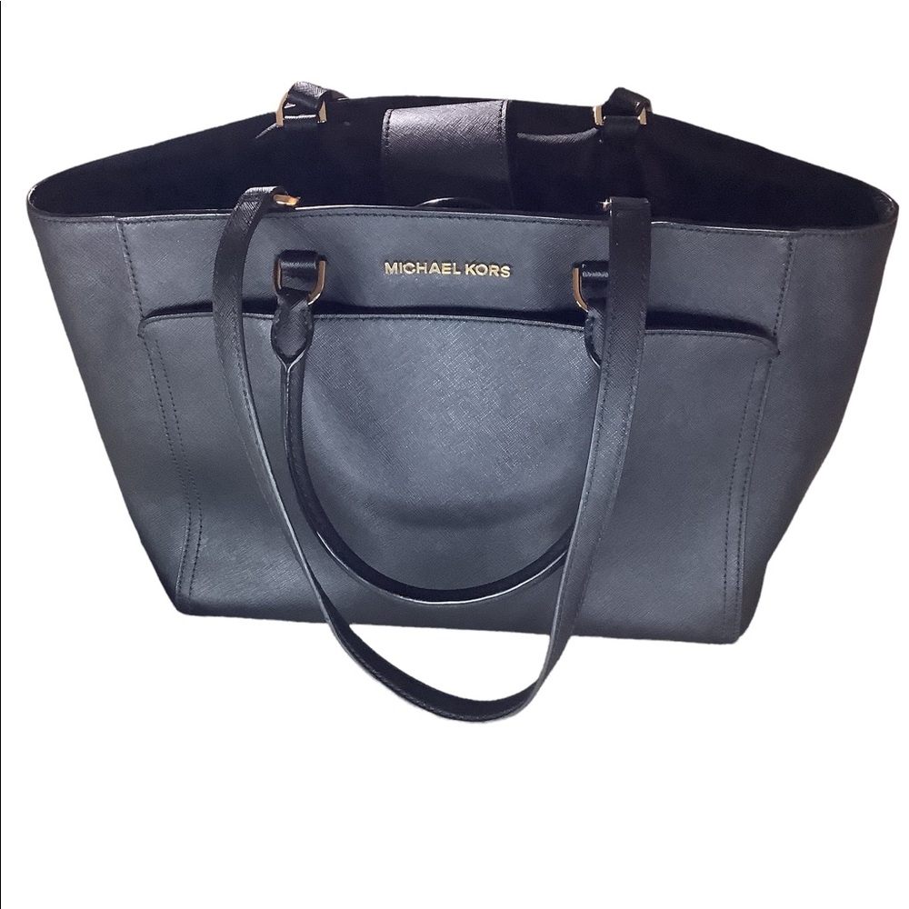 Michael Kors | LG Jet Set Saffiano Leather Multifunction Tote Bag -  Black /Gold